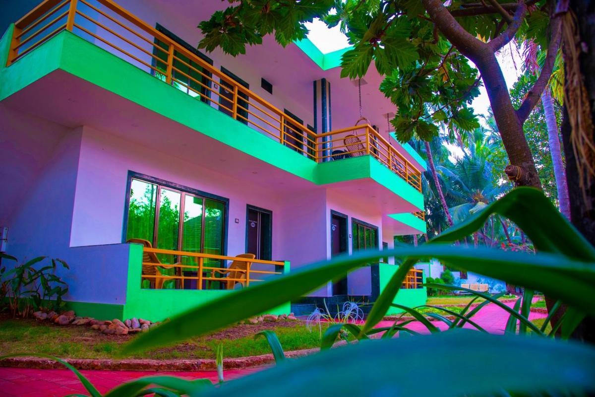 Kinara Resort Mālvan Eksteriør billede